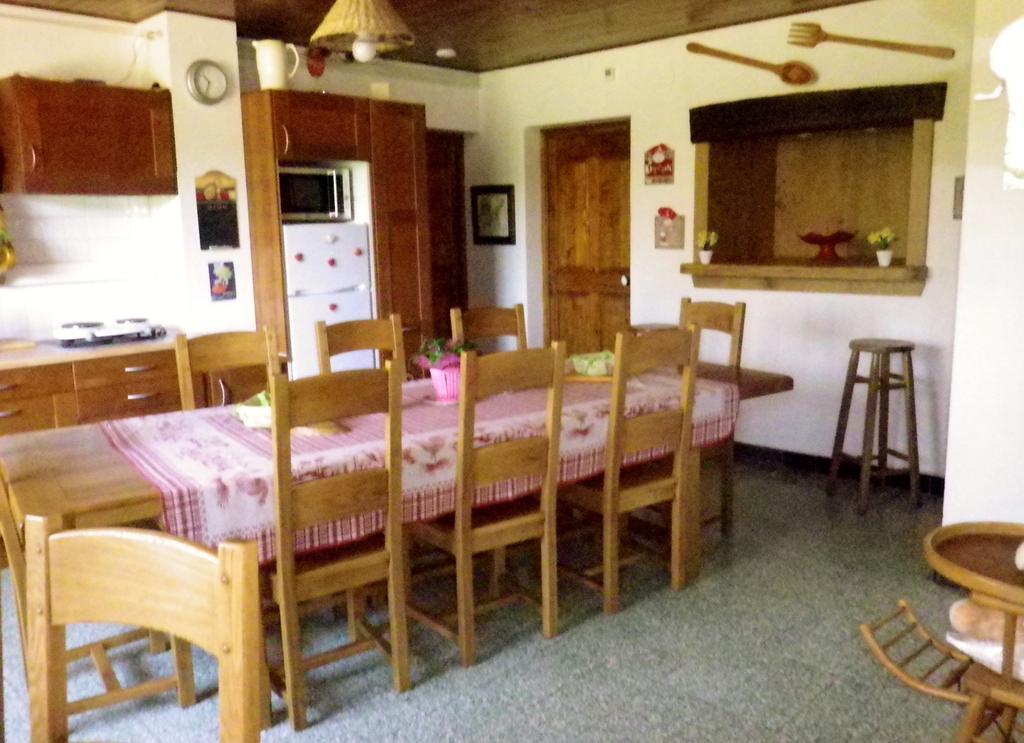 Chambre D'Hotes La Haie Fleurie Chevillard Bagian luar foto
